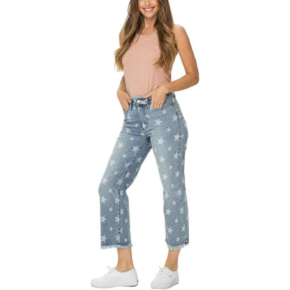 Judy Blue High Waist Star Print Cropped Straight Jeans 88573 size 11/30 - Picture 3 of 5
